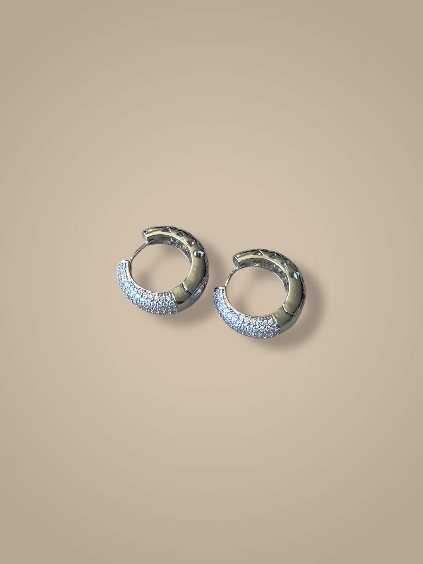 Raahi Silver Hoops
