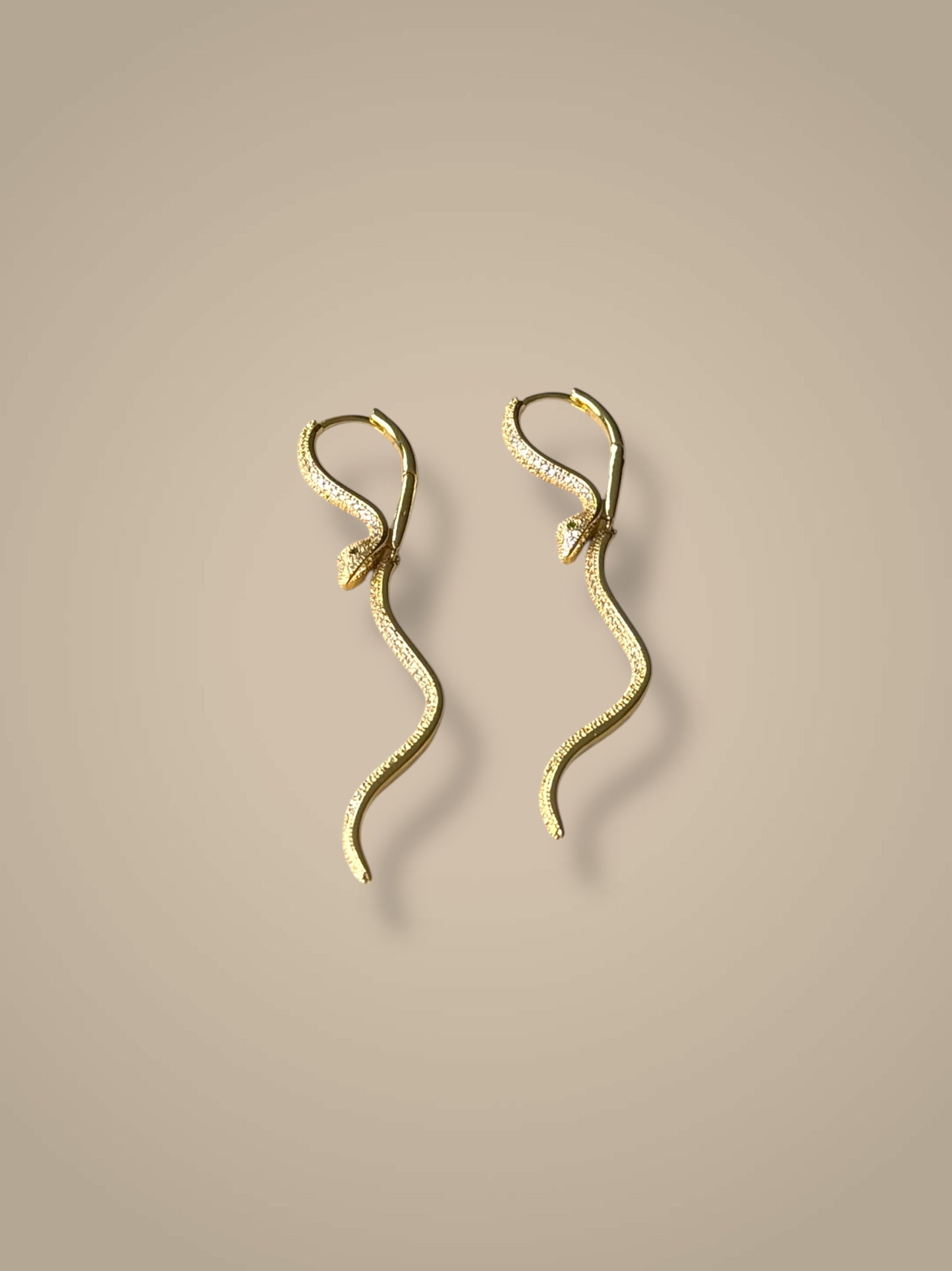 Serpent Swirl Drops
