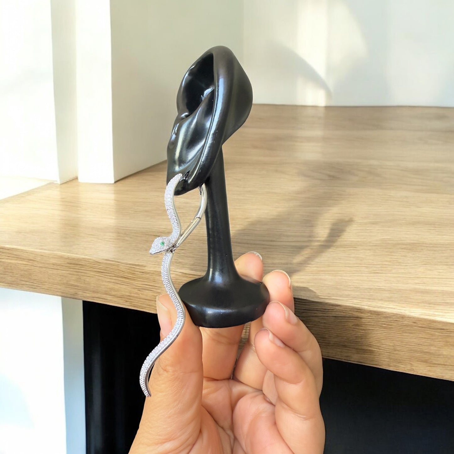 Serpent Swirl Drops