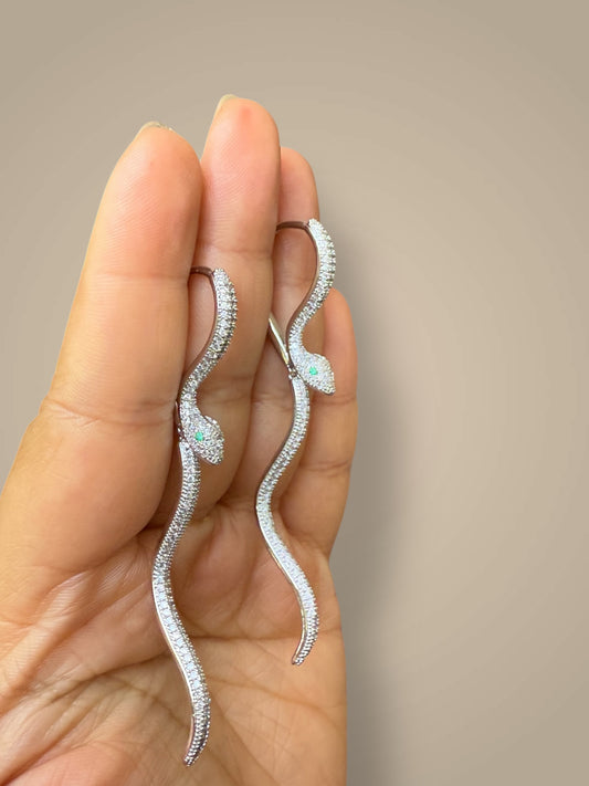Serpent Swirl Drops