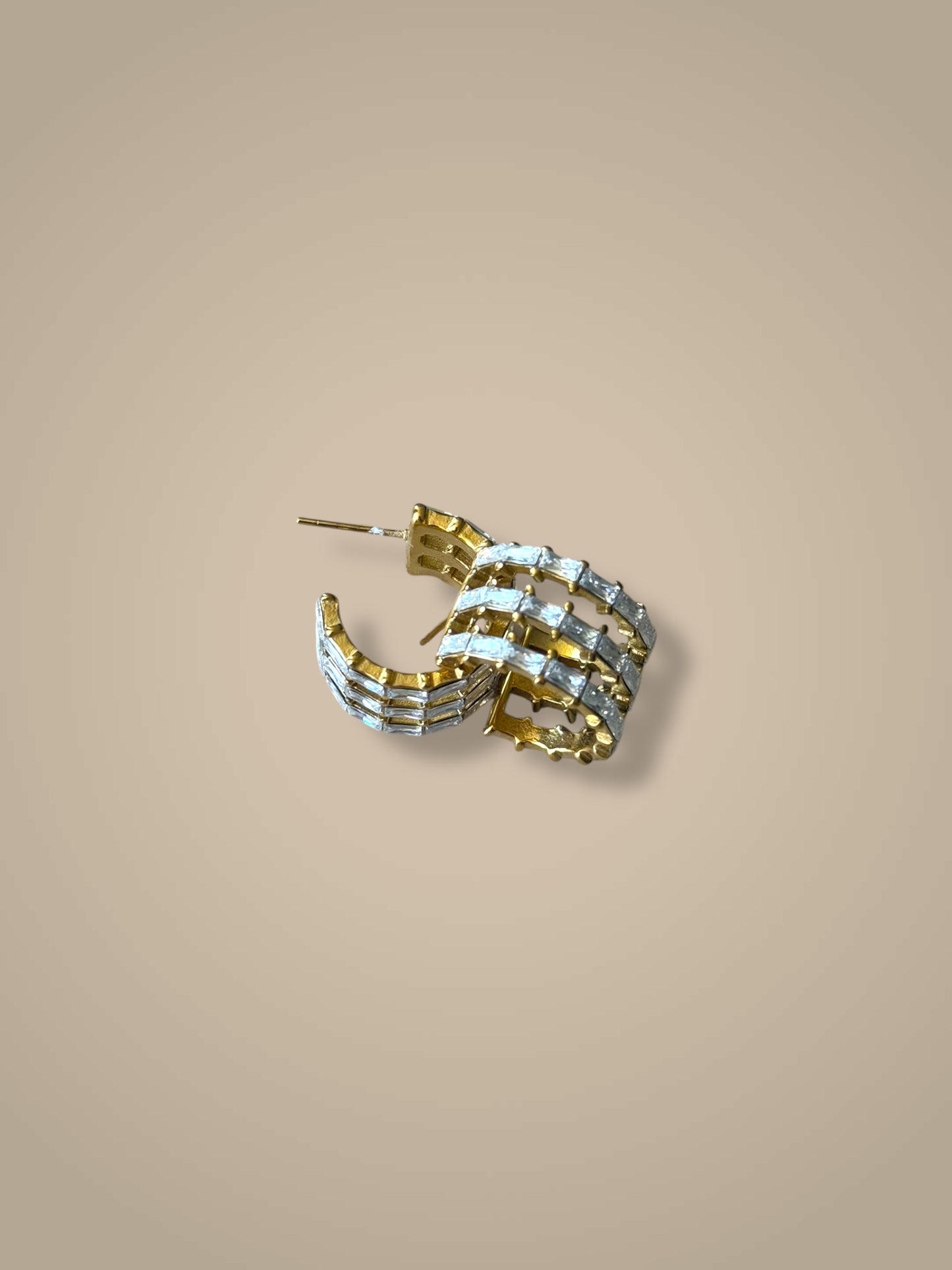 Zari Baguette Hoops