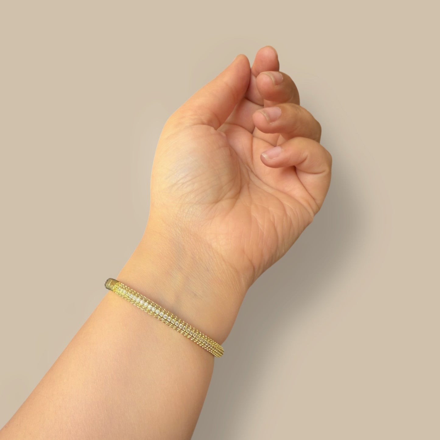 Pavé Nail Wrap Bracelet – Gold