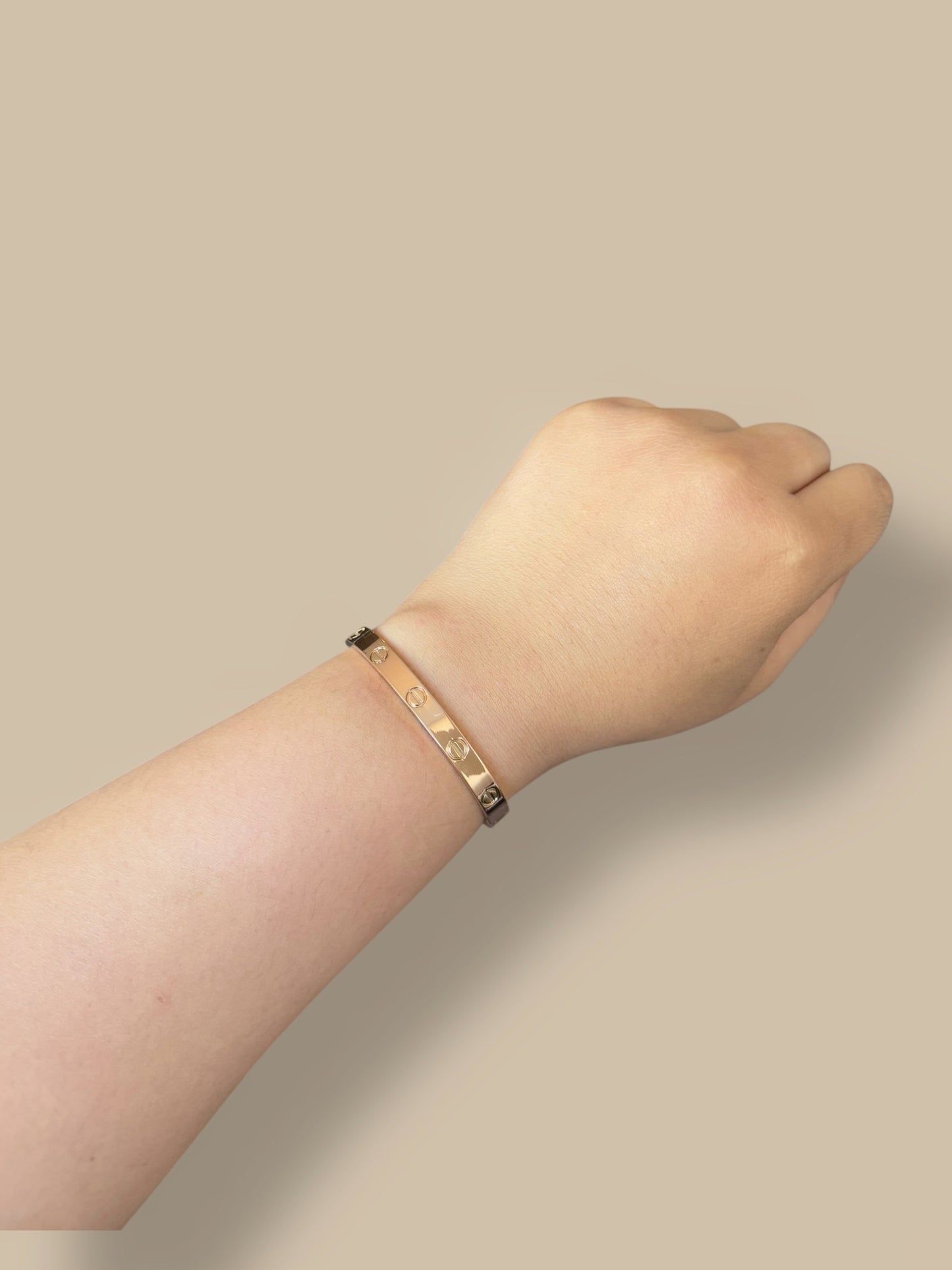 Amour Classic Bangle