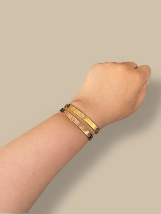 Amour Classic Bangle