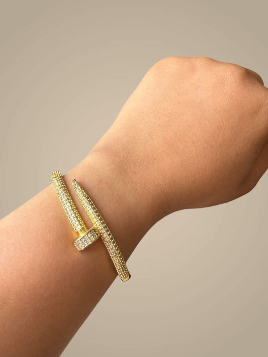 Pavé Nail Wrap Bracelet – Gold